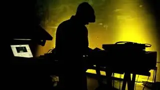 The Bays - The Glade at Glastonbury (30th June 2002)