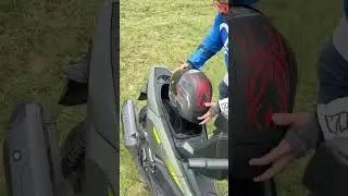 Can this maxi-scooter fit, this maxi-helmet?