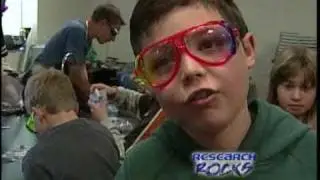Research Rocks: Highschool Students Teaching Science To Kids