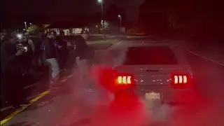 2006 FORD MUSTANG RAW EXHAUST SOUNDS & BURNOUTS!!