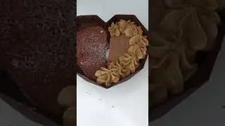 How I make a hammer smash chocolate cake(good idea for someone you love)#shorts #cakes #chocolate 🔨🍫