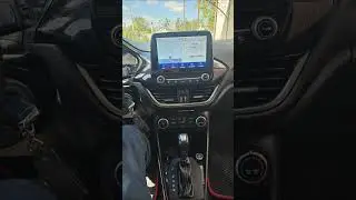 Ford Fiesta MK8 Встановлення Sync 3 та камери заднього огляду #fordland  #fordfiesta