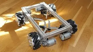 Mecanum wheel robot base - track stability test