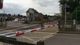 *8 YEAR ANNIVERSARY* Sleaford Station Level Crossing - Lincolnshire (06/07/2023) *READ DESCRIPTION*