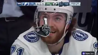 Кучеров пасует на гол Пойнта / Kucherov passes for a goal point #Кучеров #ТампаБэй #Kucherov #NHL