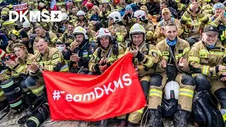 Strażacy na Śnieżce dla Fundacji DKMS!
