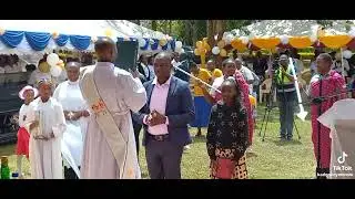 Catholic church best song ever#catholicprayer #catholicfaith #choir#catholicreligion #worldrel