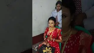 ব্রাইড কে গয়না পড়ানো