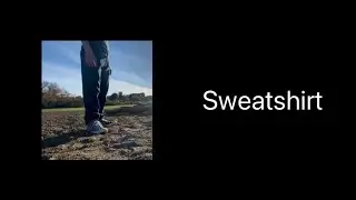 Sweatshirt