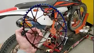 Dirt Tricks Iron Man Sprocket in Chromatic - 52T KTM