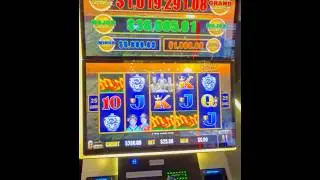 $25 high limit Dragon Link Slot win 🎰 The gasp says it all&hellip;#slot #casino #gambling #slotmachine