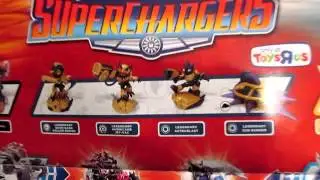 Обзор постера Skylanders SuperChargers TRU Demo Day