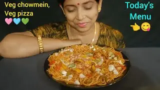Eating veg chowmein and veg pizza🤗| Asmr eating