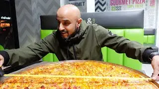 WE TRY ONE OF THE BIGGEST PIZZA IN THE UK | THE FOOD TROLL | STREET FOOD REVIEW