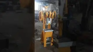 10 TON POWER PRESS MACHINE