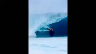 Body Boarding Pipeline #hawaii #epic #northshore #bodyboard #surf #bigwaves #pipeline #surfing #wsl
