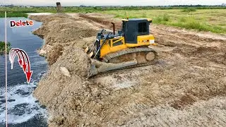 Best Activity!! Smart Bulldozer Driver Pushing Soil Smoothly Filling Into Water With 25T Trucks