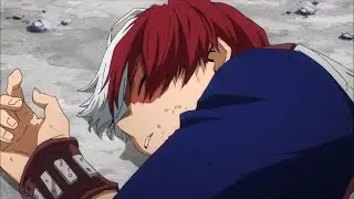 Todoroki gets hit by a Pole 😭