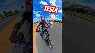 MT-09SP vs. TESLA Model 3🫣😬 #bikevstesla #bikevscar #mt09 #tesla