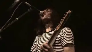 The Glue - Hit Me