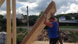 Сборка стен второго этажа
