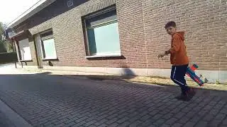 toen we klein waren en speelden