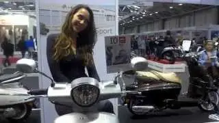 Beautiful Girl Peugeot Django 125 Scooter - Motodays