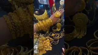 #trending#goldbangles #goldjewellery #goldringdesign #viral #banglesset#gold#ytshorts