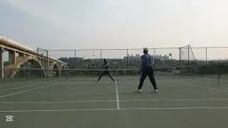 FUN WARM DRILL 3 #tennis #coacheric #tenniswitheric #ectacademy #fitwithcoache #funwarmup #volleys 