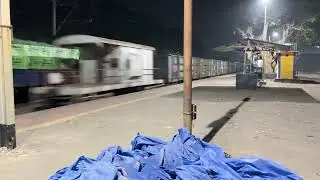 12313 New Delhi Rajdhani exp (Sealdah to New Delhi ) Dangerous overspeed crossing 160kmph