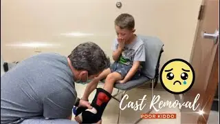 TAKING CHRISTIAN’S CAST OFF 😰 *DAY 2*
