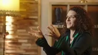 4 min 33 sec with Liza Ferschtman (interview)