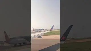 Plane Take Off Best Experience 😨🏢🛣️#modelife #youtubeshorts #shortvideo #shorts #new #foryou #fun