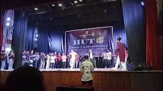 Stage performance hutke studio