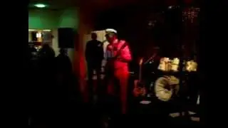 Chuck Berry Tribute UK - My Ding a Ling