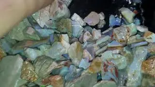 400g Opal aus Andammoka, hartes und stabiles Material