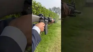 M-16 vs Ak-47