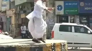 Hatja tau funny tau on road