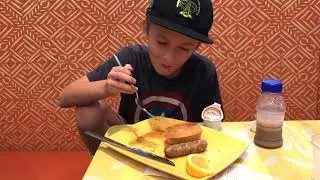 Centertown Market Breakfast Review - Caribbean Beach Resort