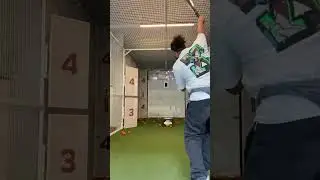 Yuvraj singh facing our simulator. @sixespartycricket - Learn more: batfast.com/entertainment