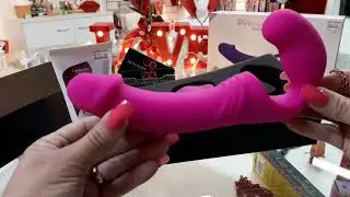 APHRODISIA DOUBLE RIDER - PENETRADOR STRAPLESS RECARREG&Aacute;VEL COM PLUG VAGINAL E CONTROLE WIRELESS