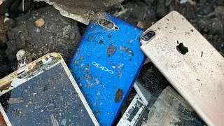 Amazing Restoration phone oppo a5s , Looking For Old smartphones In Trash