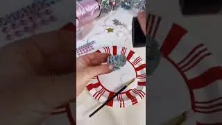Holiday Craft: Pincone Ornaments! #trending #shorts #holiday