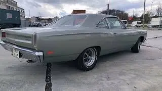 1969 Plymouth Road Runner 383 4-speed hardtop