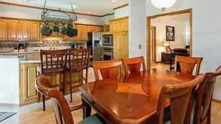 10001 Kay Ridge