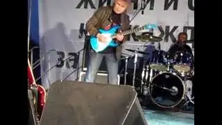 Vladimir Burkhel. Top rated Russian blues/rock guitarist.