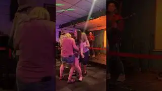 Bittersweet Symphony - live violin/guitar/vocal looping with dancers 😜