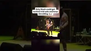 #SLASH 🎸 #rock #roll #guitar #solo #shred #shredding #gunsandroses #legend #concert