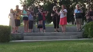 Louise Steinway's Intermediate Fiddle Class plays the Aran Boat Song
