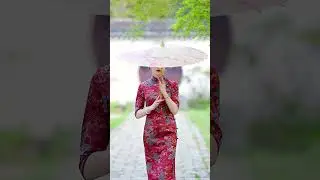 Pink Parasol & Red Floral #Qipao 🌸💖